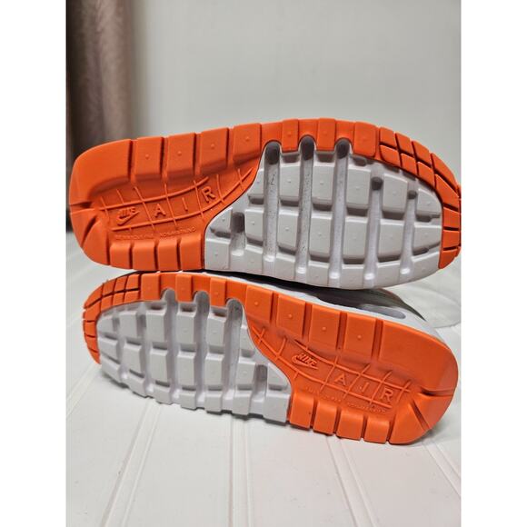 On Cloud hero, On cloud Roger and Nike Air max1 SET of 3 PAIRS KIDS SIZE 1 - Picture 3 of 16